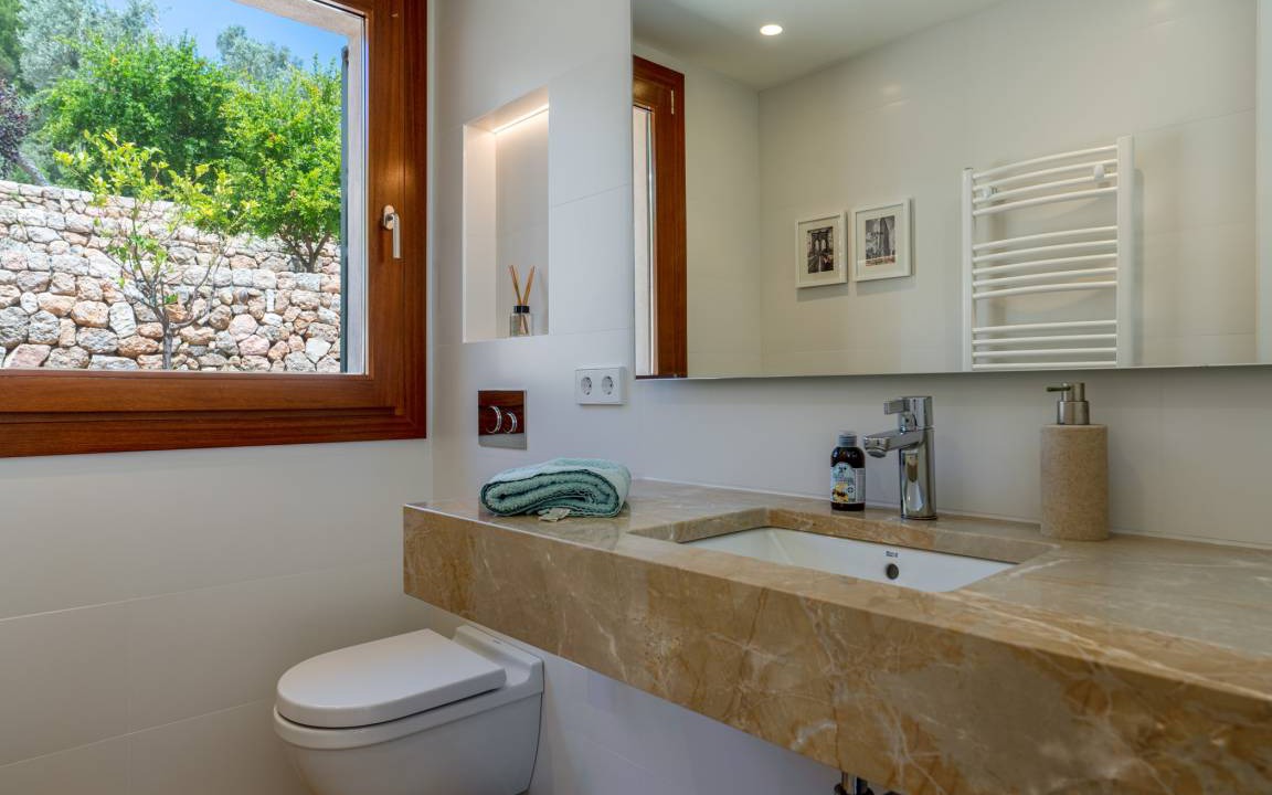Photo of Bathroom in Estellencs