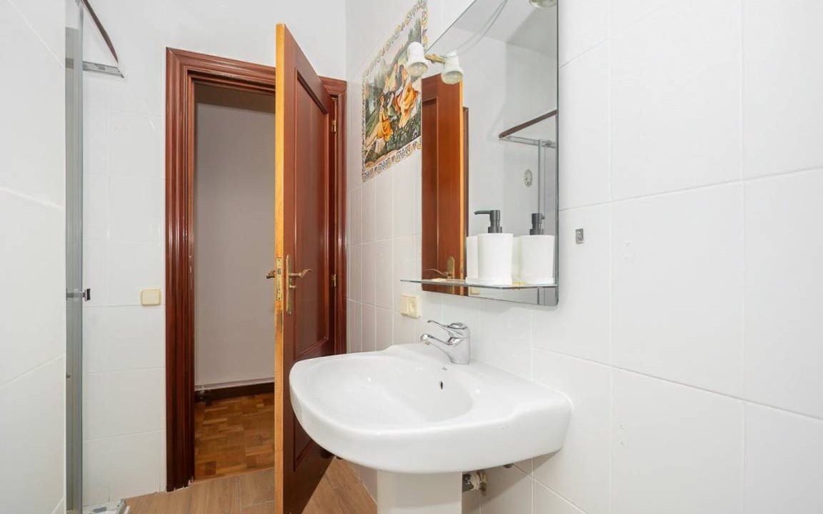 Photo of Bathroom in Pamplona City Centre