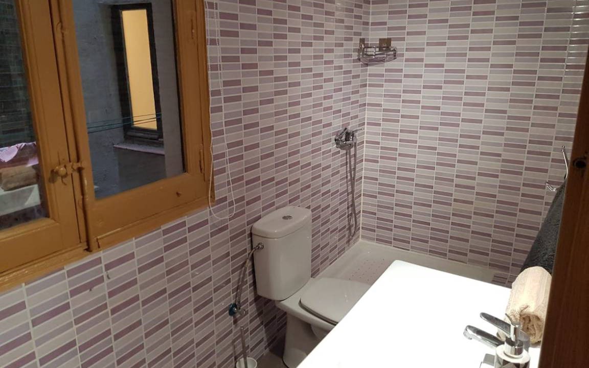Photo of Bathroom in Malasana