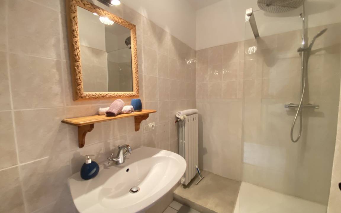 Photo of Bathroom in Althen-des-Paluds
