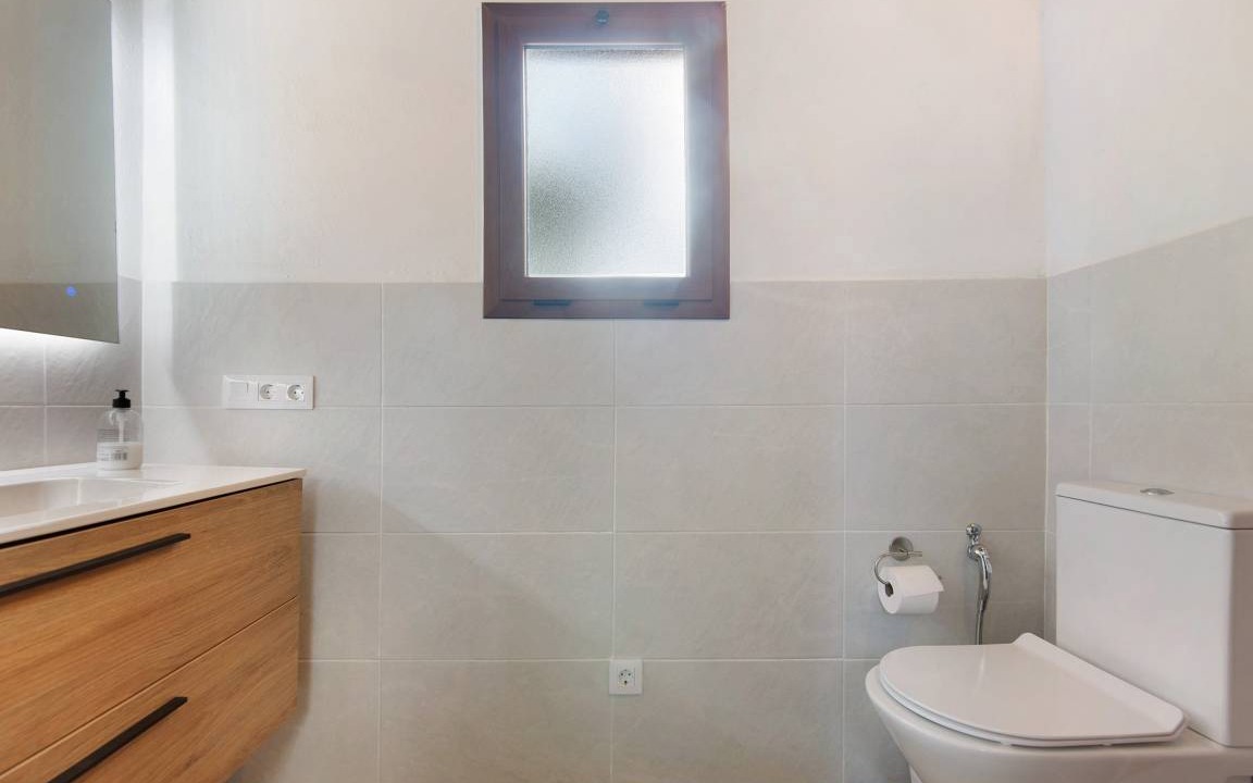 Photo of Bathroom in Valleseco