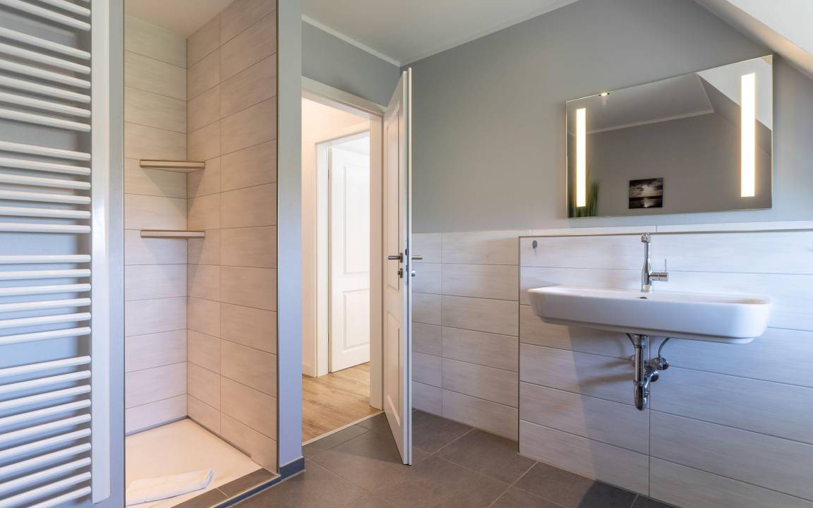 Photo of Bathroom in Tating