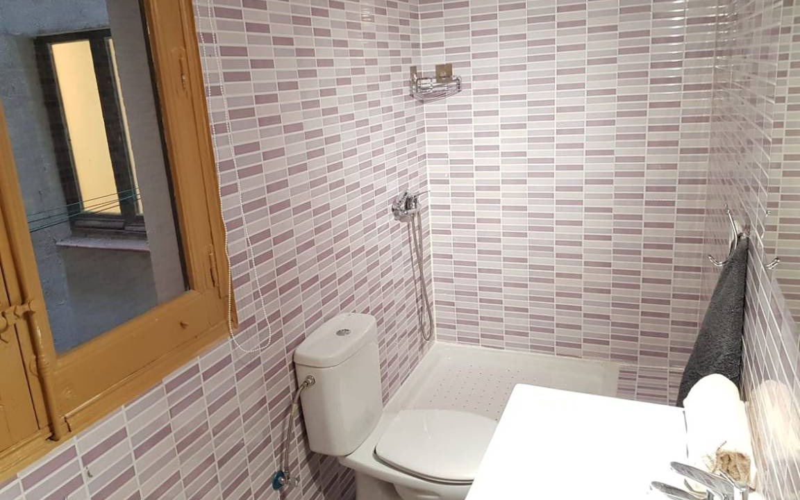 Photo of Bathroom in Malasana