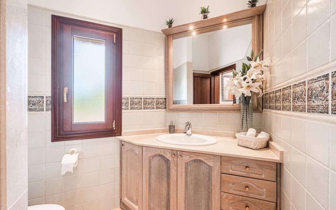 Photo of Bathroom in Crestatx