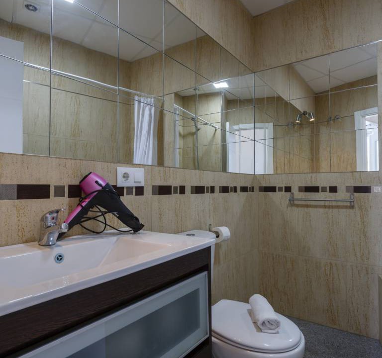 Photo of Bathroom in Old Town