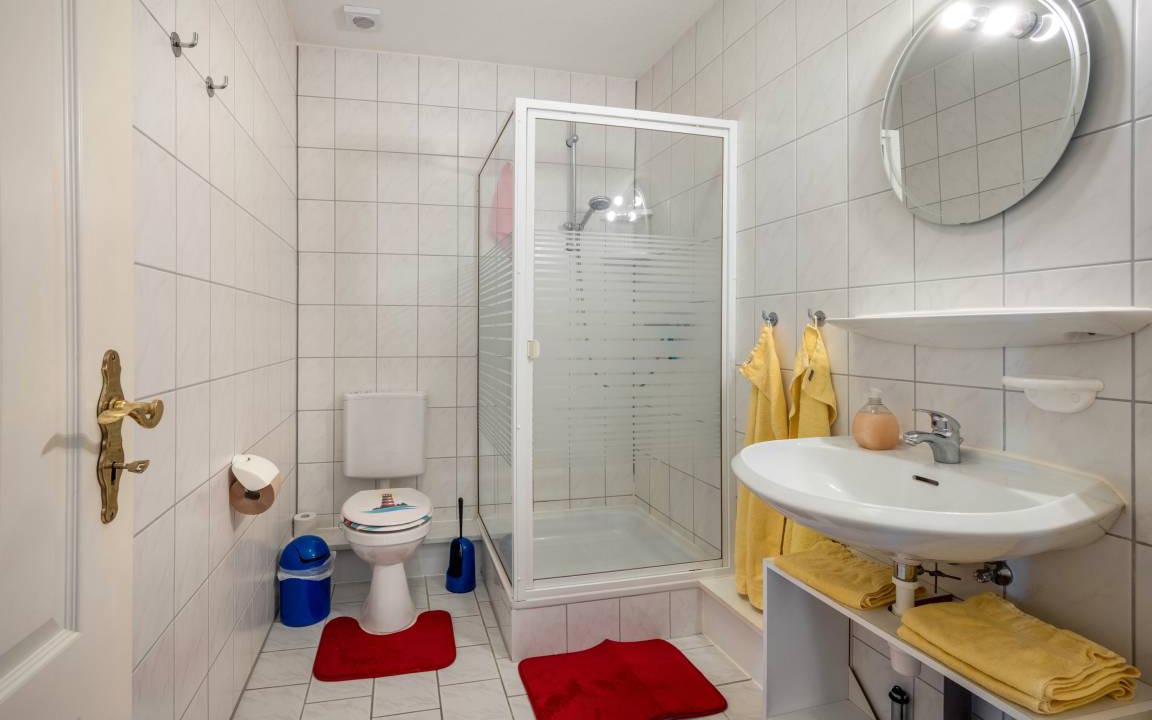 Photo of Bathroom in Hillgroven