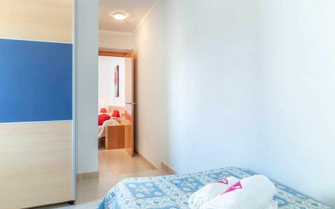 Photo of Bedroom in Roses Town Center