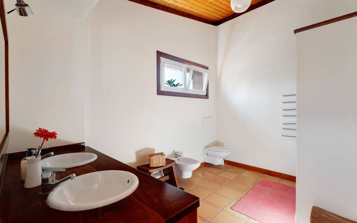 Photo of Bathroom in Playa San Juan