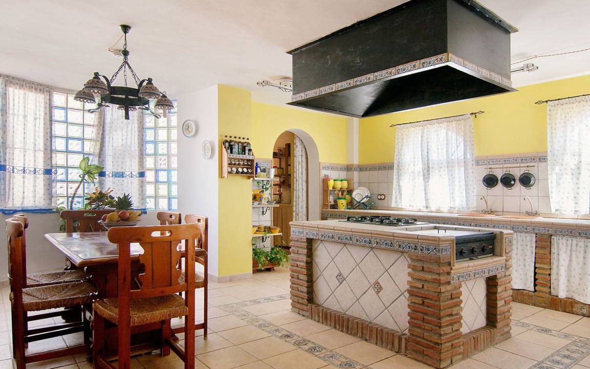 Photo of Kitchen in Torre de Benagalbon