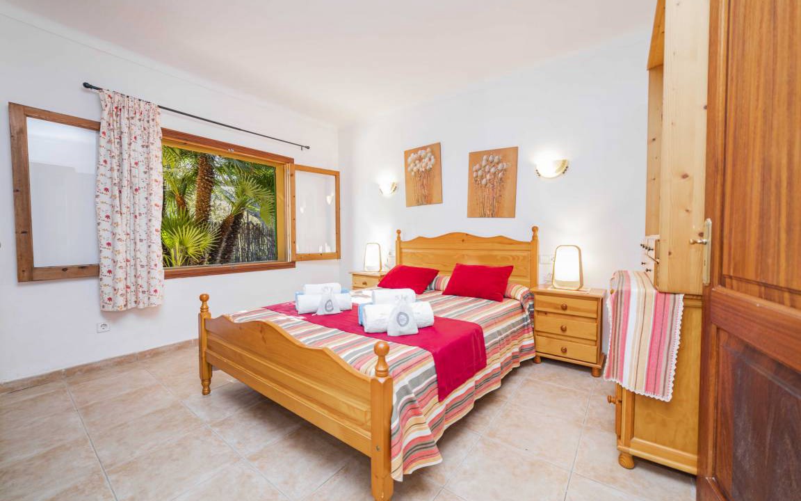 Photo of Bedroom in Mal Pas-Bon Aire