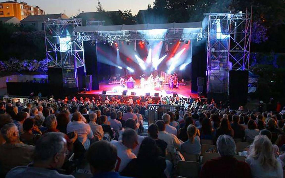 Photo of Others in Istres