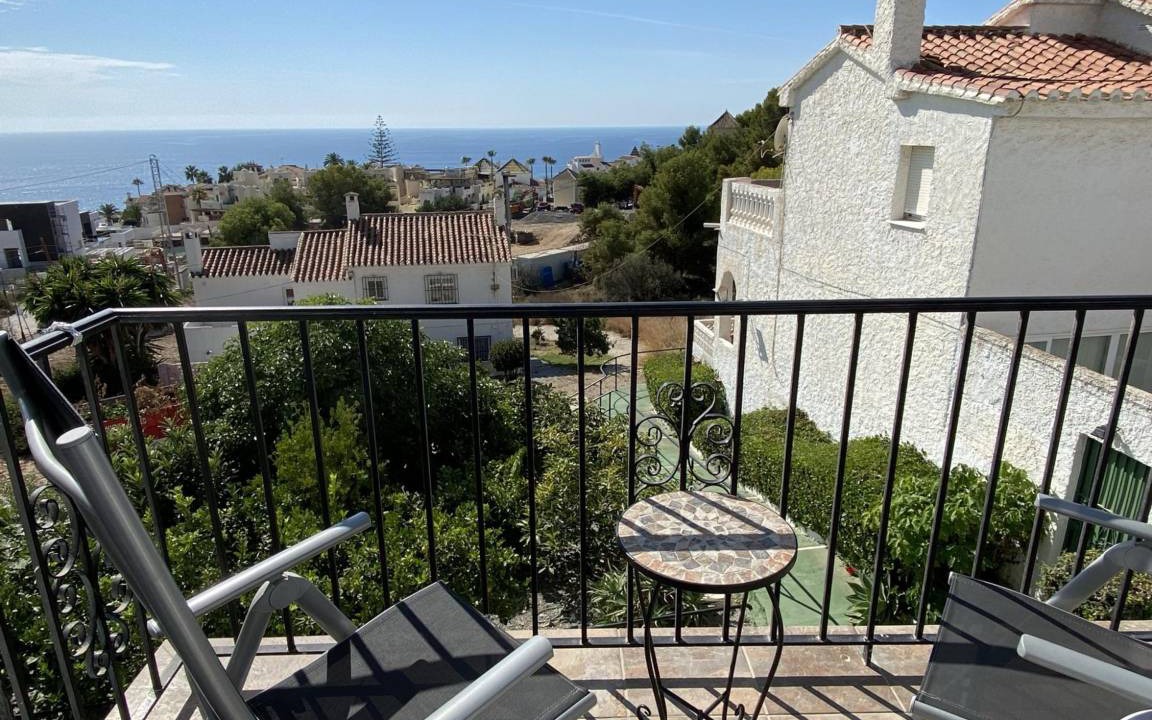 Photo of Patio Balcony in Chimenea