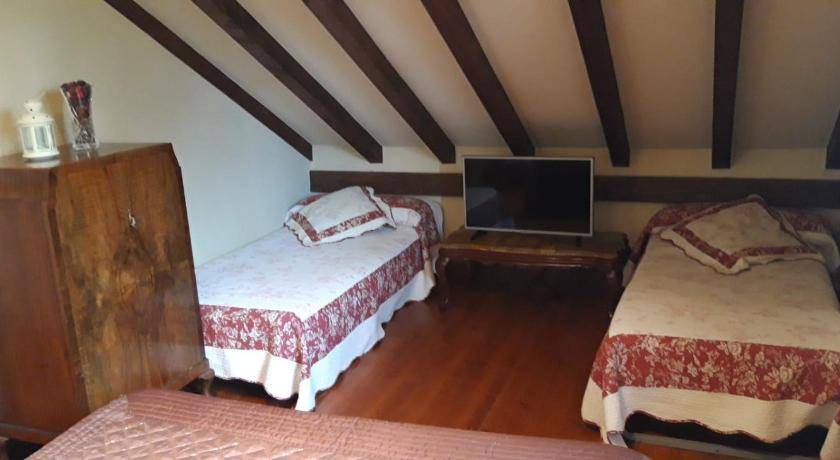 Photo of Bedroom in Valdecilla
