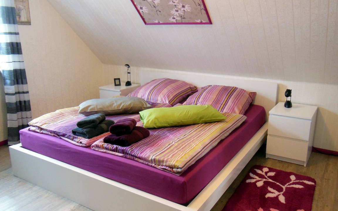 Photo of Bedroom in Pries