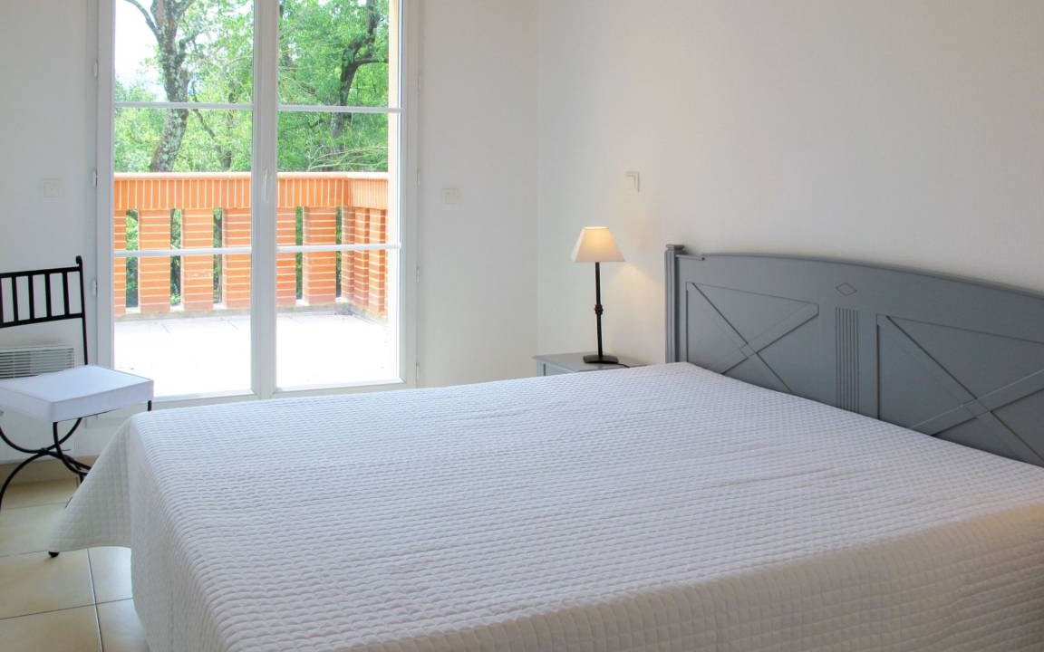 Photo of Bedroom in Pont-de-Larn