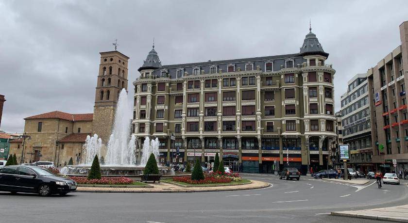 Photo of Buildings in Leon City Centre
