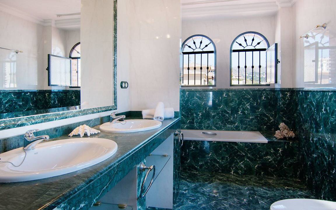 Photo of Bathroom in Torre de Benagalbon