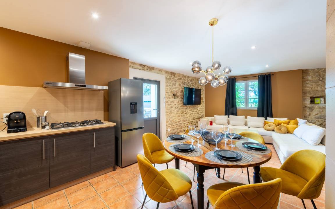 Photo of Kitchen in Suze-la-Rousse