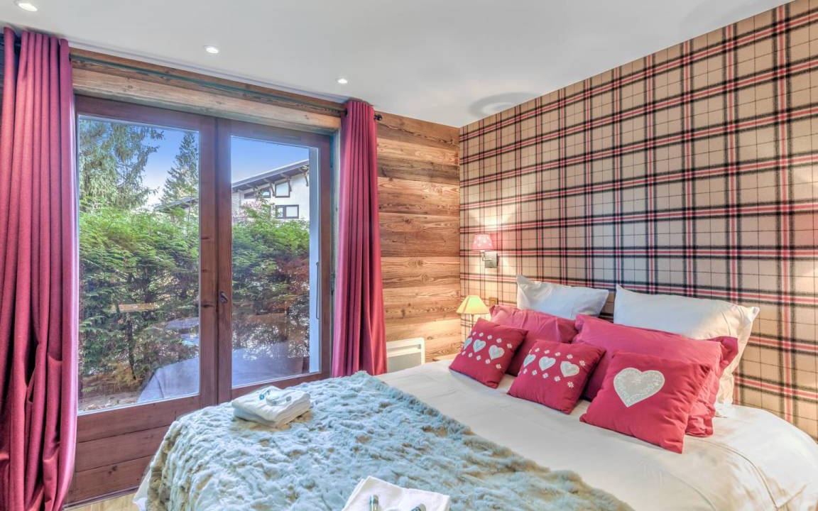 Photo of Bedroom in Megeve