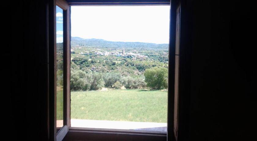 Photo of Others in Asque