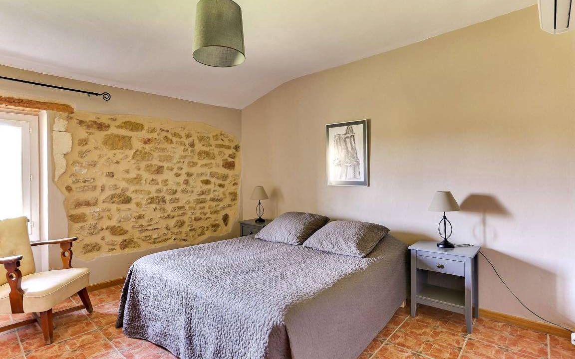 Photo of Others in Entraigues-sur-la-Sorgue