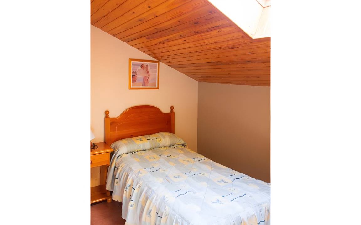 Photo of Bedroom in Salinas