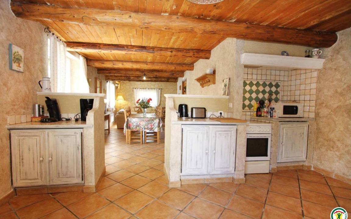 Photo of Kitchen in Suze-la-Rousse