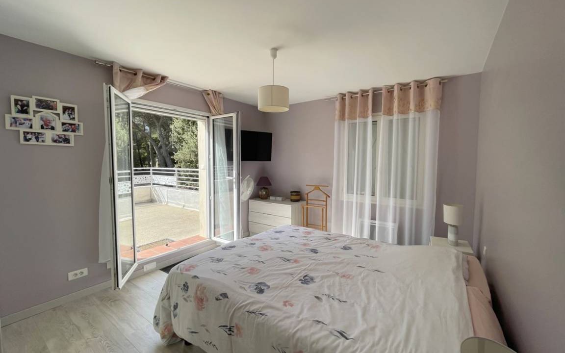 Photo of Bedroom in Lambesc