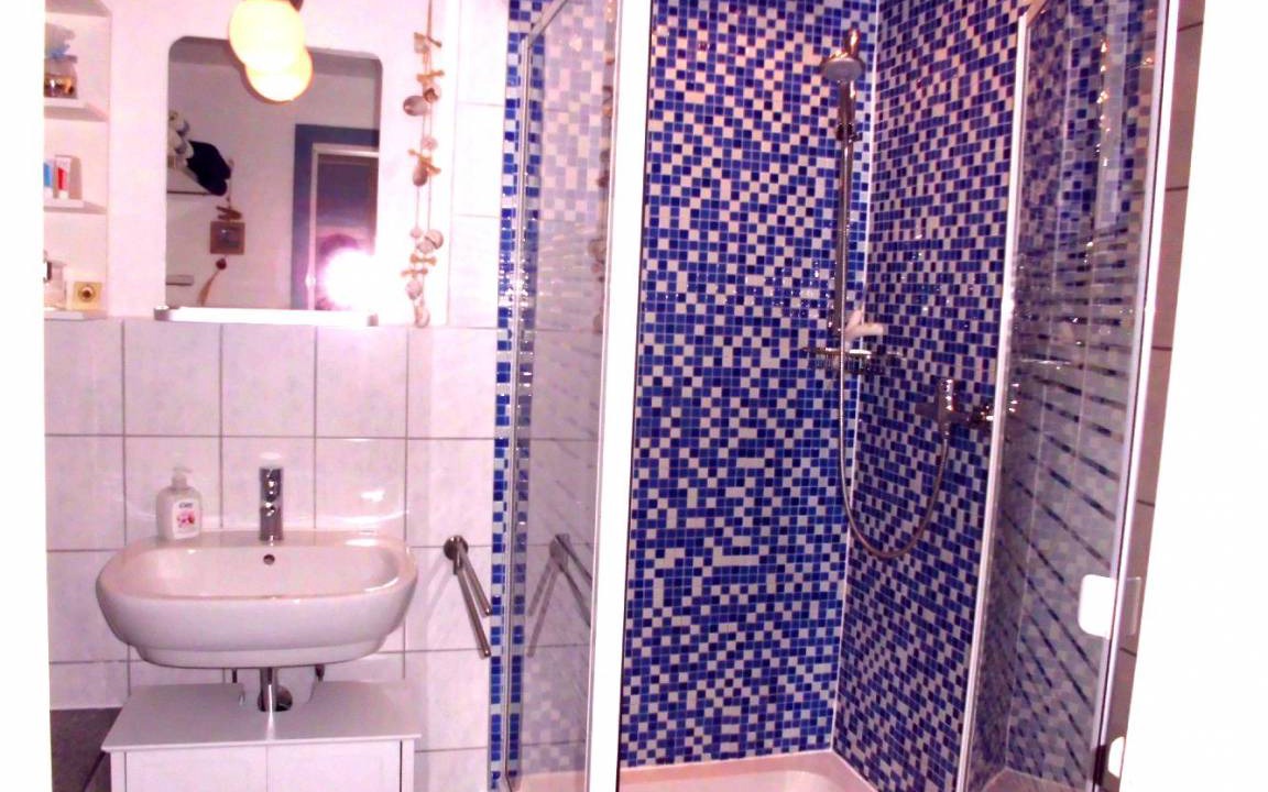Photo of Bathroom in Pries