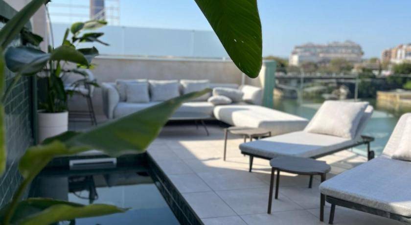 Photo of Patio Balcony in Triana