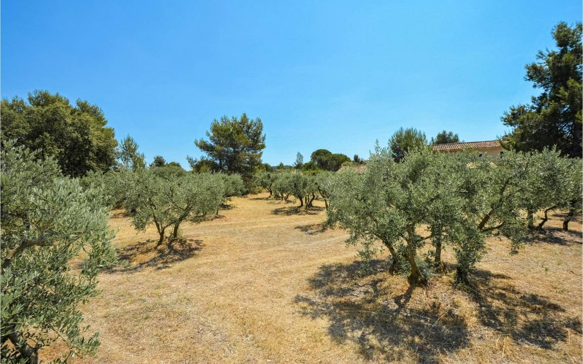 Photo of Others in Eygalieres