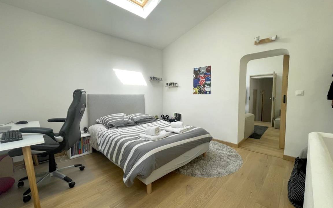 Photo of Bedroom in Lambesc