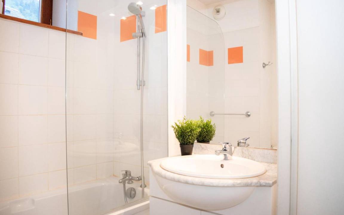 Photo of Bathroom in Vignec