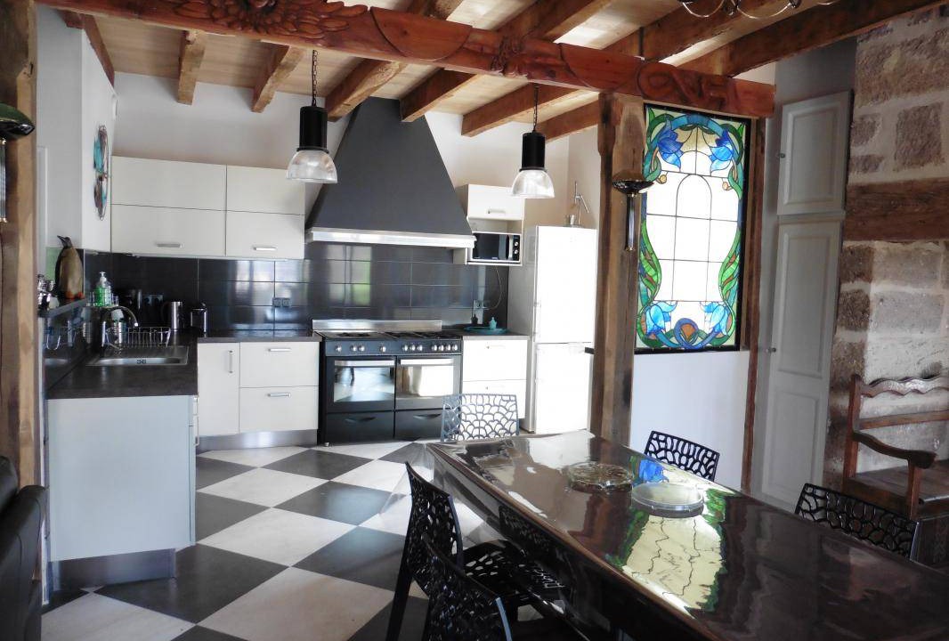 Photo of Kitchen in Saint-Solve