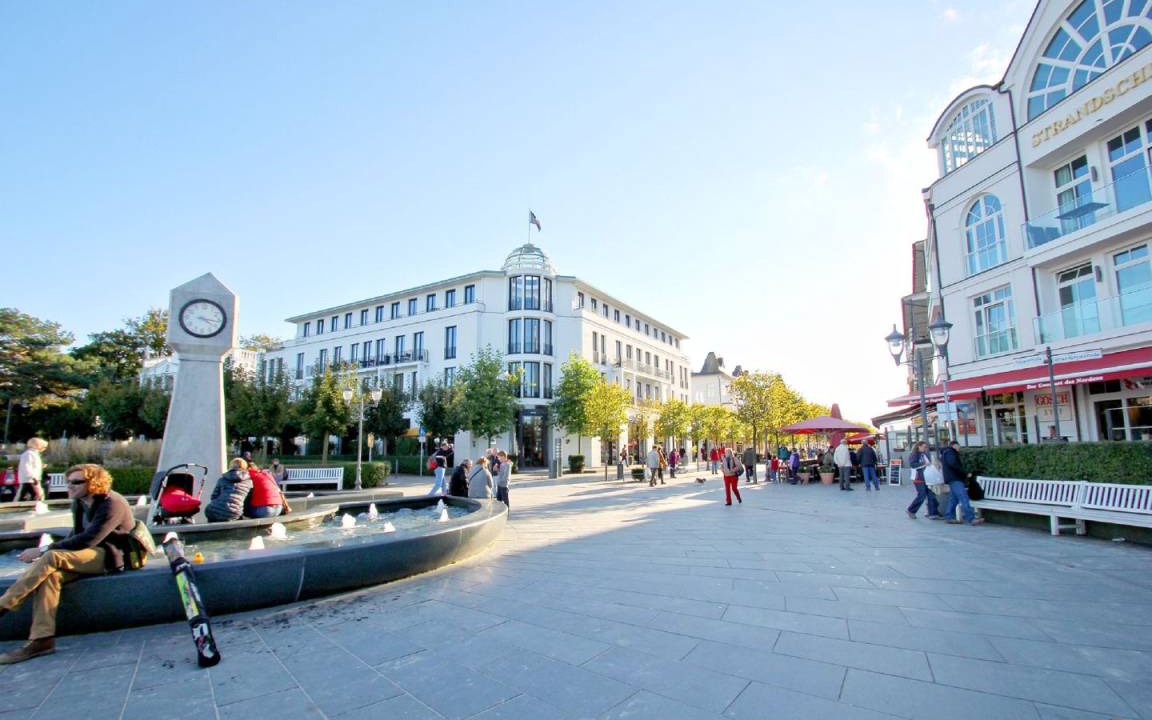 Photo of Others in Binz