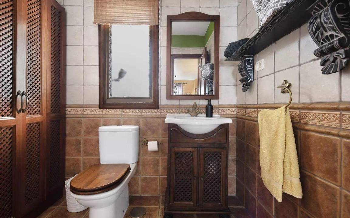 Photo of Bathroom in Alcala