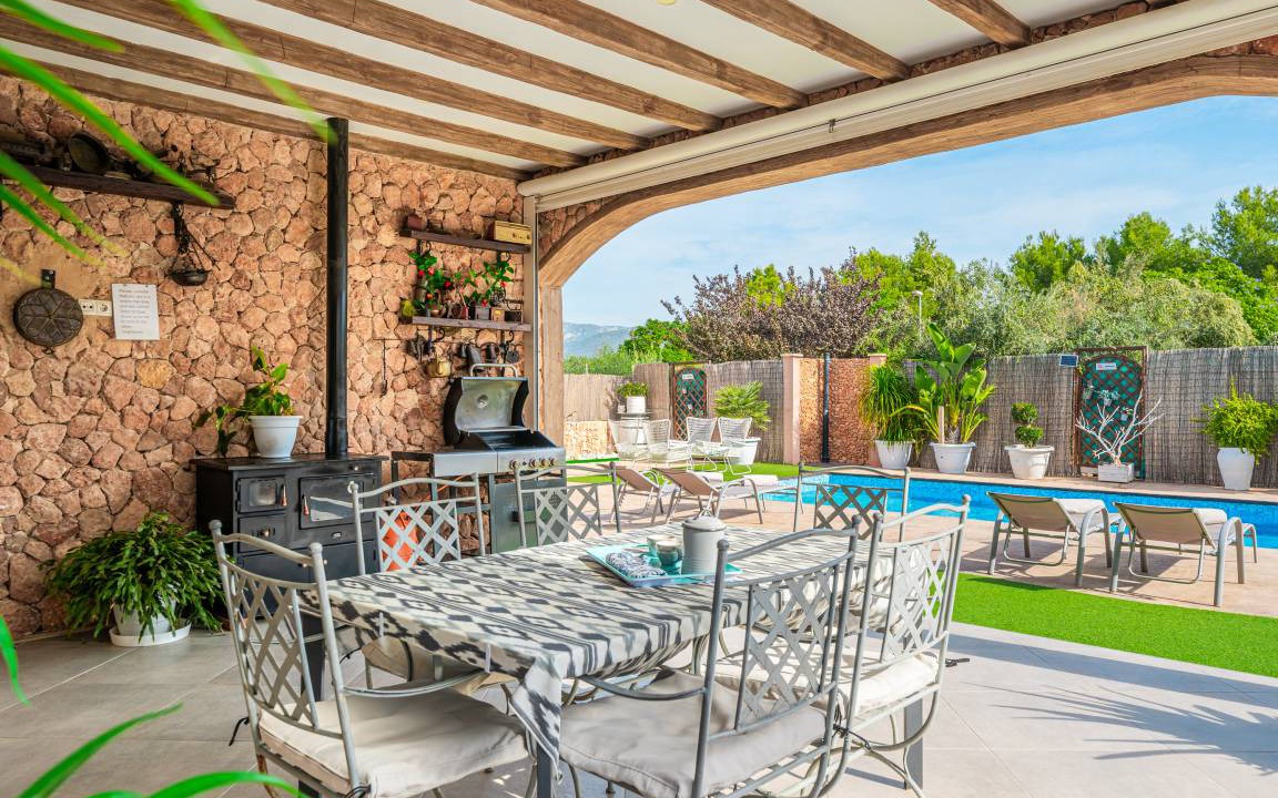 Photo of Patio Balcony in Es Garrovers