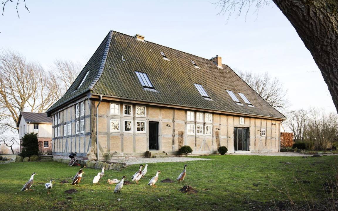 Photo of Others in Pommerby