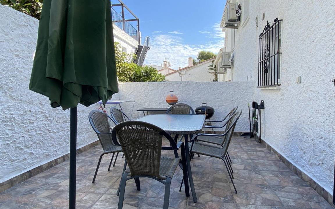 Photo of Patio Balcony in Chimenea