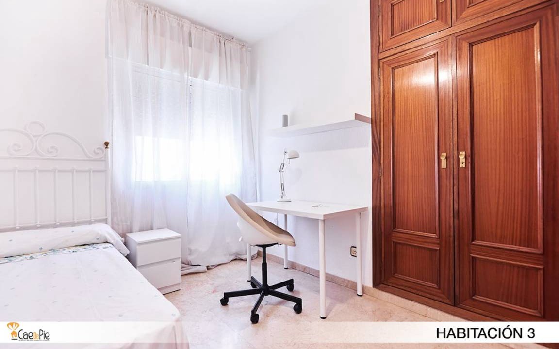 Photo of Bedroom in Triana
