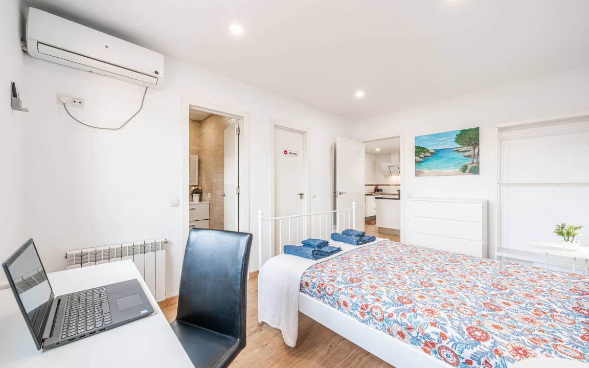 Photo of Bedroom in Es Garrovers