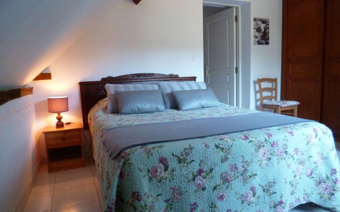 Photo of Bedroom in Saint-Cybranet