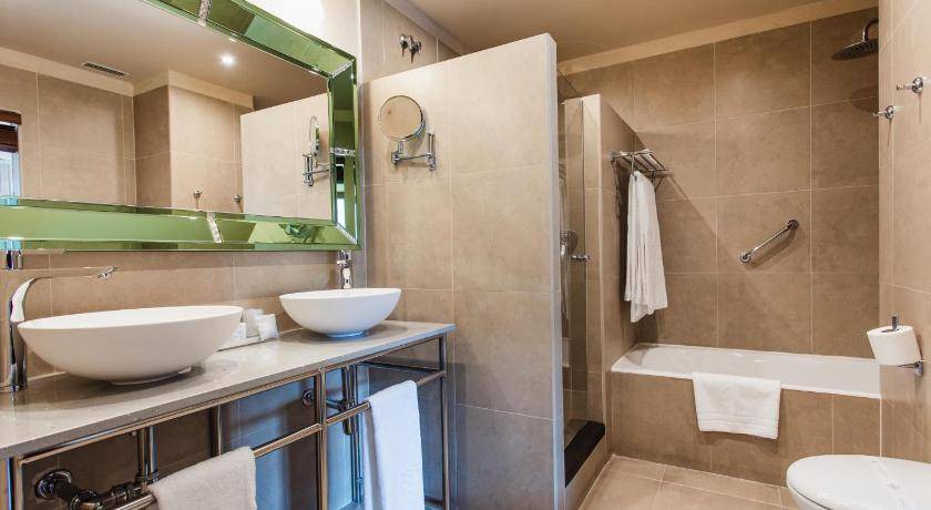 Photo of Bathroom in Jerte