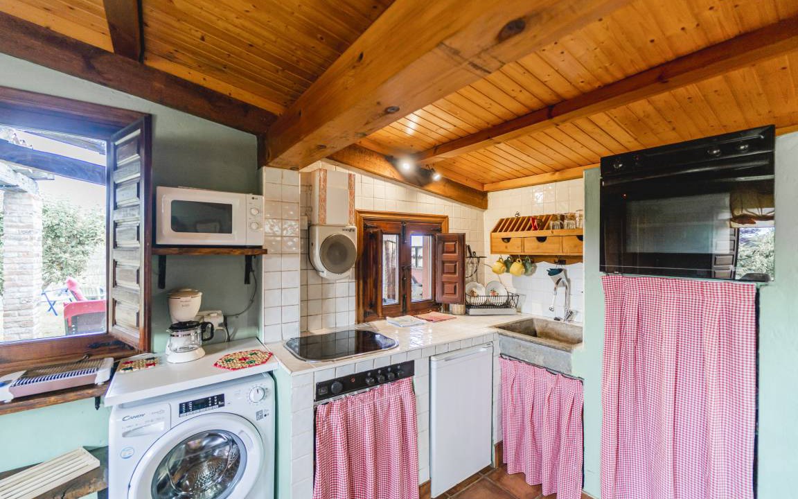 Photo of Kitchen in Castrejon de la Pena