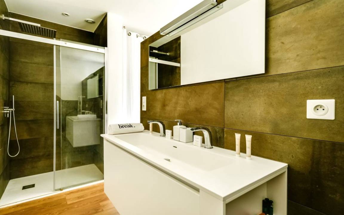Photo of Bathroom in Lourmarin