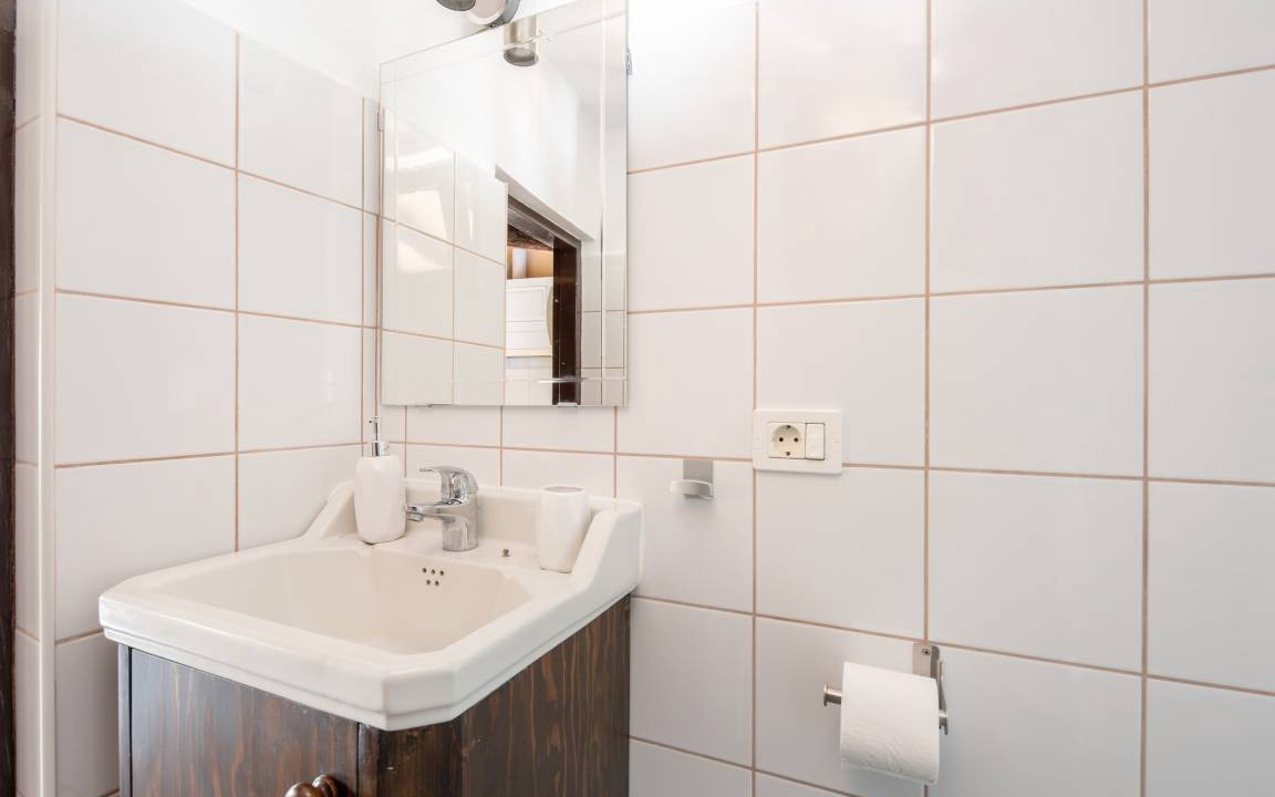 Photo of Bathroom in Historical Center