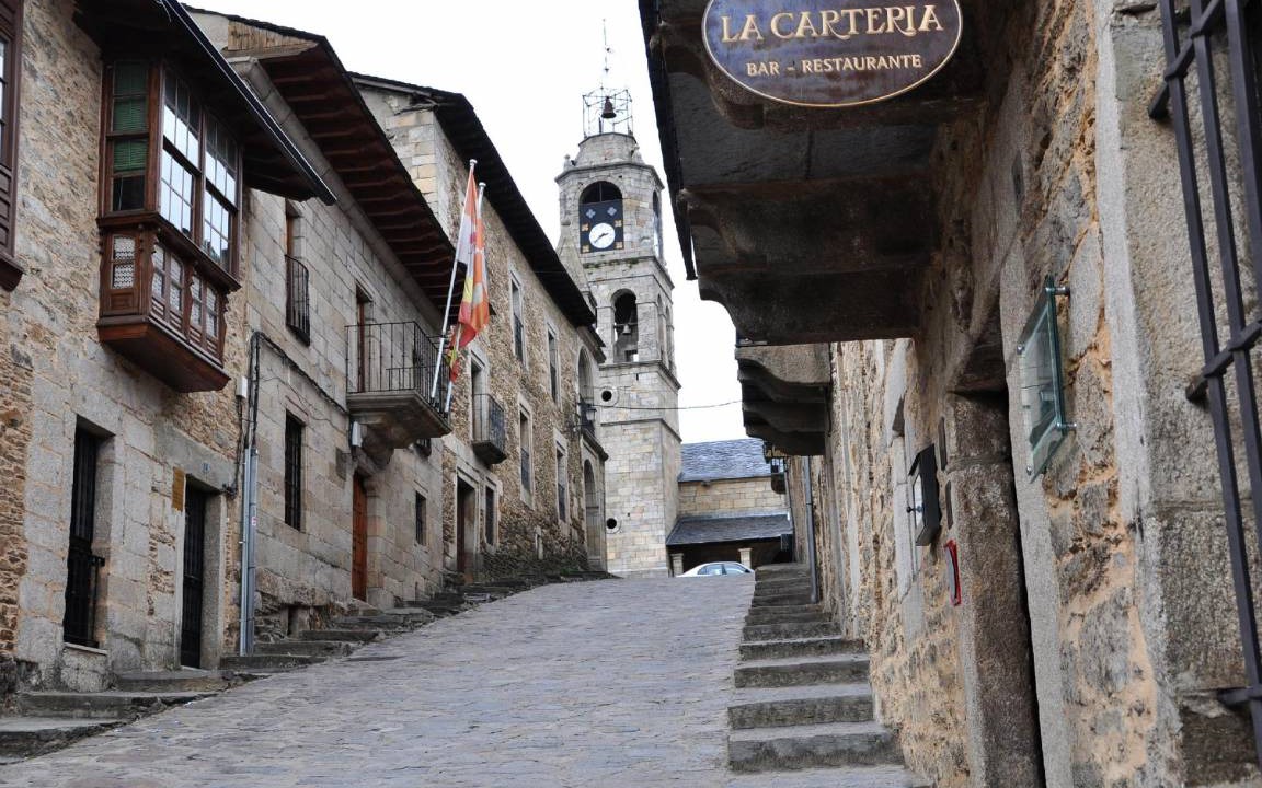 Photo of Buildings in Puebla de Sanabria