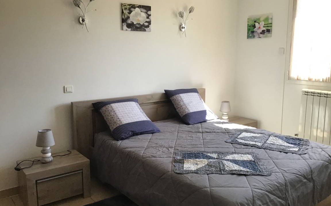 Photo of Bedroom in Saint-Laurent-La-Vernede