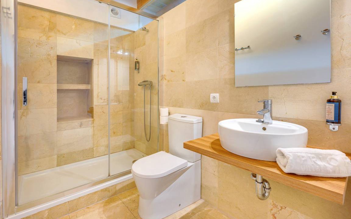 Photo of Bathroom in Sindicat