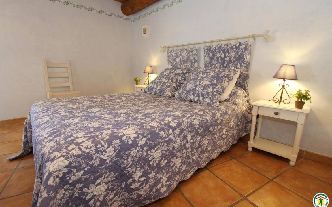Photo of Bedroom in Suze-la-Rousse